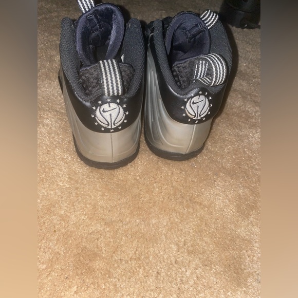 Foamposites “Chrome” Size 7y - Picture 3 of 4